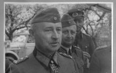 Войска сс в курляндии Битва за курляндию в 1945 году